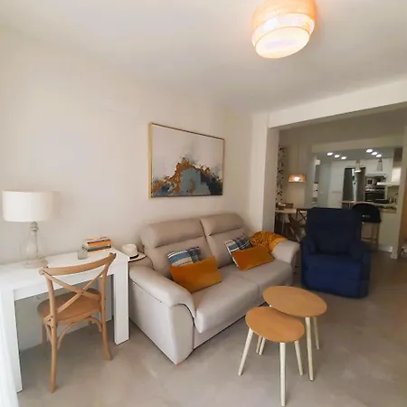 Mendoza A Un Paso De La Playa Apartment Malaga